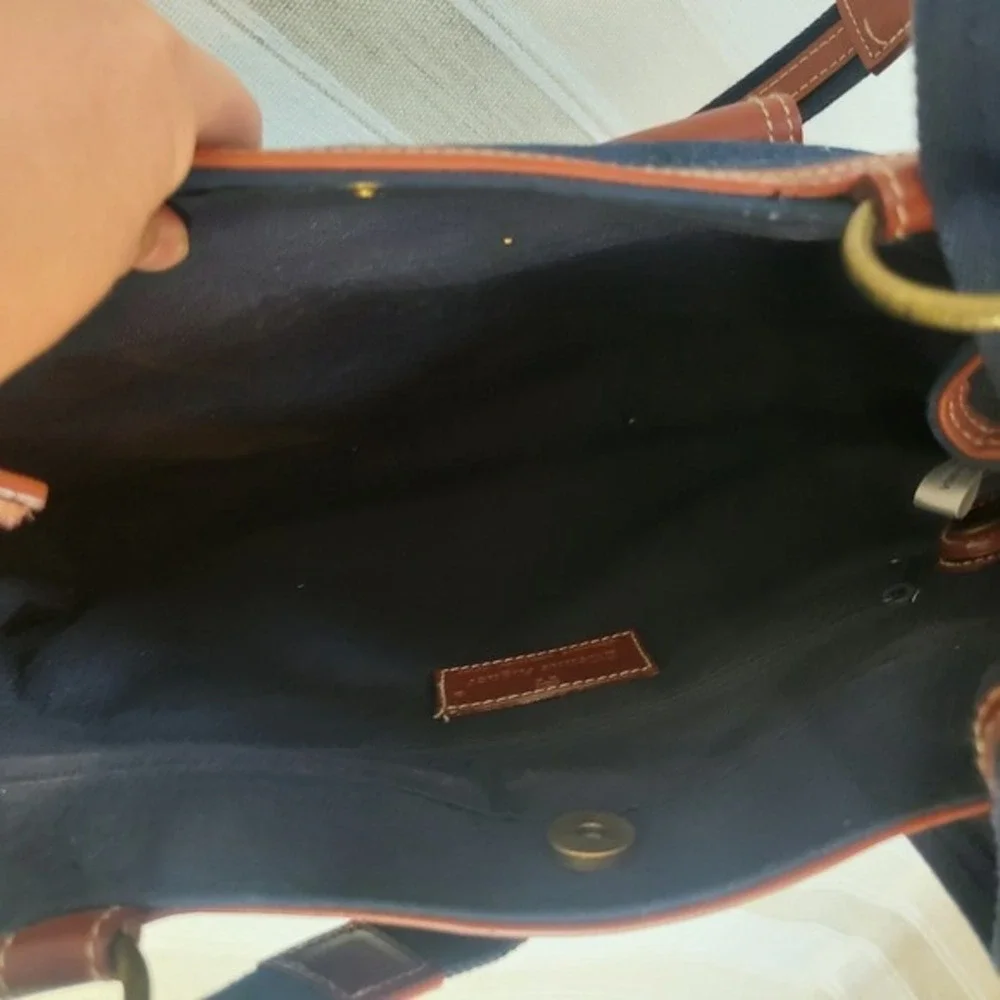Etienne Aigner Canvas Shoulder Tote Bag Purse Navy Blue Brown‎